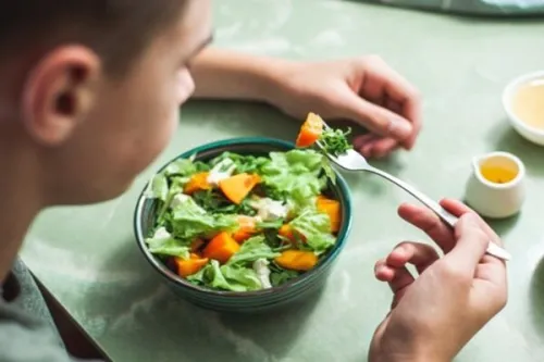 میان وعده سالم، پایه تغذیه صحیح خردسالان