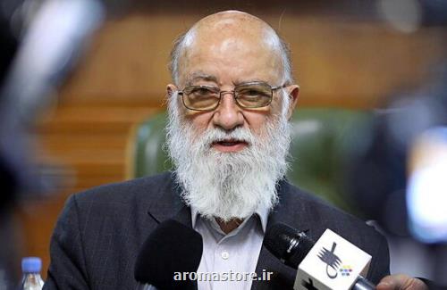 اخطار چمران برخی دستفروشان گردن کلفت دارند و حکومت می کنند