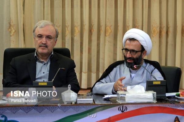 یك نماینده مجلس: شاهد برخی كارچاق كنی ها در بخش درمان هستیم، وزارت بهداشت روند رو به رشدی دارد