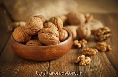 مصرف گردو با روند پیری سالم در زنان هم راه است